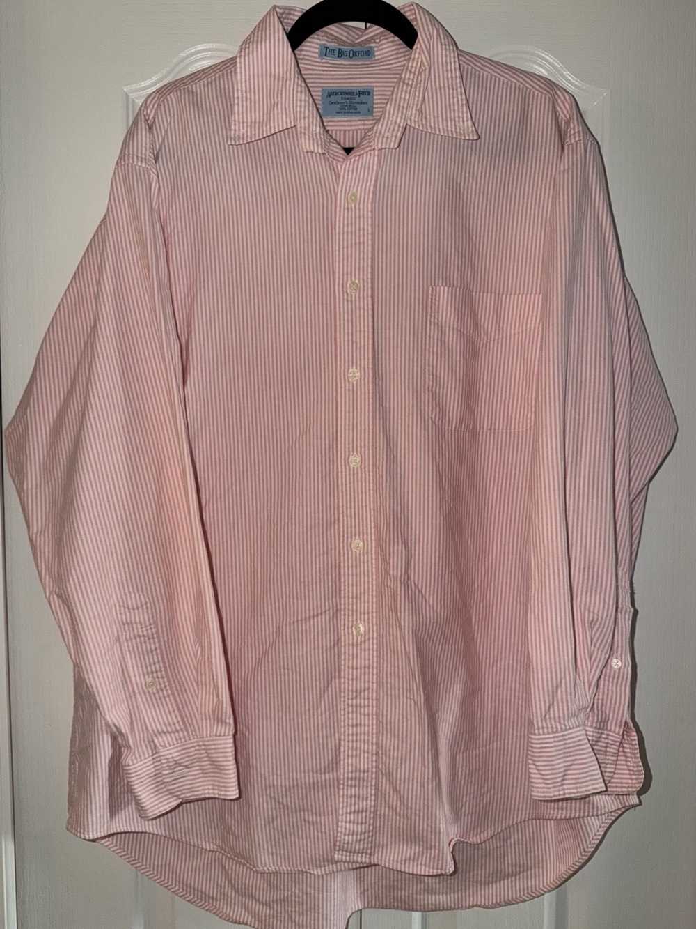 Vintage Men’s Abercrombie & Fitch Pink and White Long Sleeve Button Down Size L